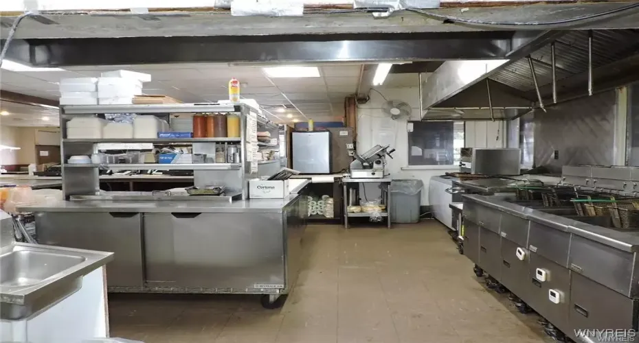 5055 Broadway St, Lancaster, New York, 14086, 0 , 0 ,2 BathroomsBathrooms,Restaurant,For Sale,Broadway,0,1038