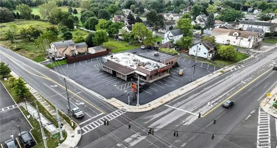 5055 Broadway St, Lancaster, New York, 14086, 0 , 0 ,2 BathroomsBathrooms,Restaurant,For Sale,Broadway,0,1038