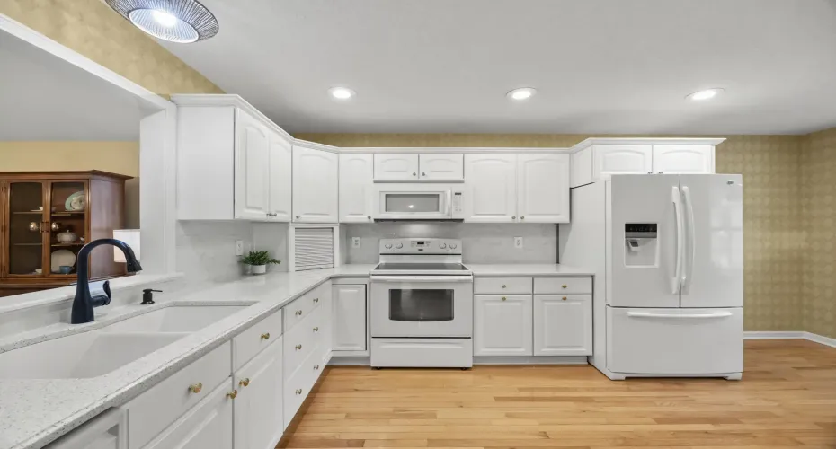 Homes for sale cheektowaga, ny ,  patio homes for sale cheektowaga, ny , townhouses for sale depew, ny, depew patio homes for sale
