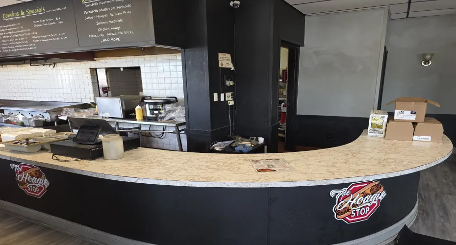 2195 Clinton St, West Seneca, New York, 14206, 0 , 0 ,1 BathroomBathrooms,Restaurant,For Sale,Clinton,0,1088