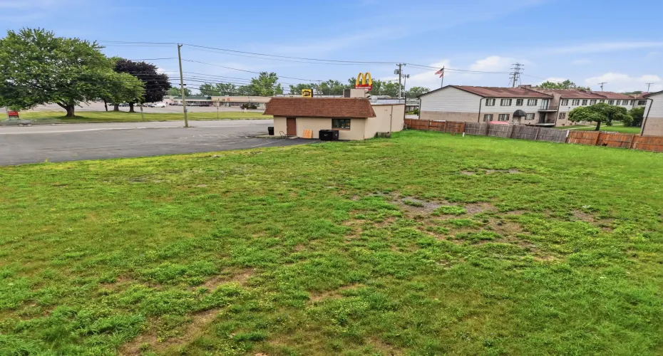 2195 Clinton St, West Seneca, New York, 14206, 0 , 0 ,1 BathroomBathrooms,Restaurant,For Sale,Clinton,0,1088
